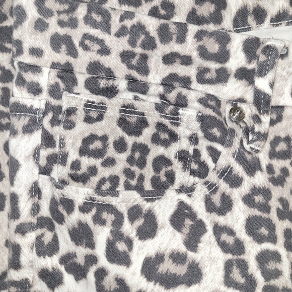 + Good American Good Waist Crop Animal print jeans - Picture 7 of 12